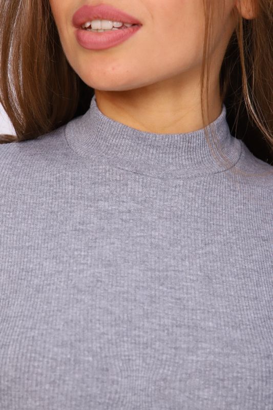 333687 natalie Turtleneck